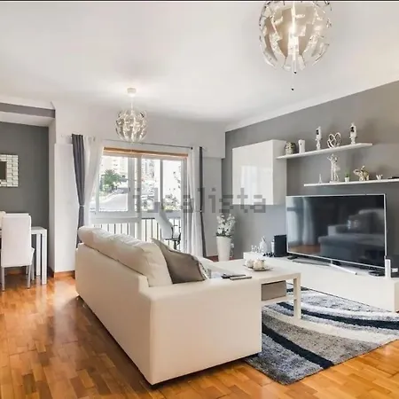 6 Em Proximo Lisboa,sintra E Cascais Appartamento *