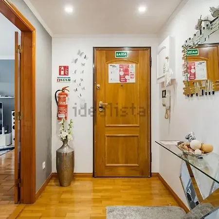 6 Em Proximo Lisboa,sintra E Cascais * Queluz