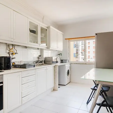 6 Em Proximo Lisboa,sintra E Cascais Queluz