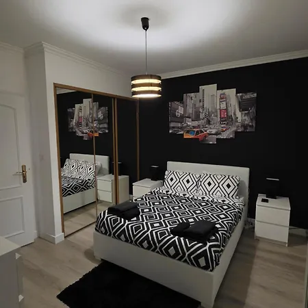 Apartamento 6 Hóspedes Em Próximo Lisboa,sintra E Cascais Queluz