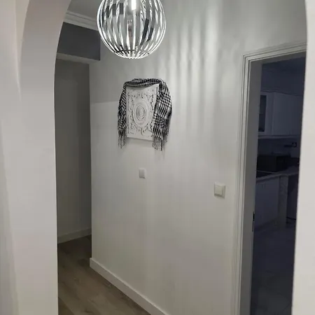 6 Em Proximo Lisboa,sintra E Cascais Appartement *
